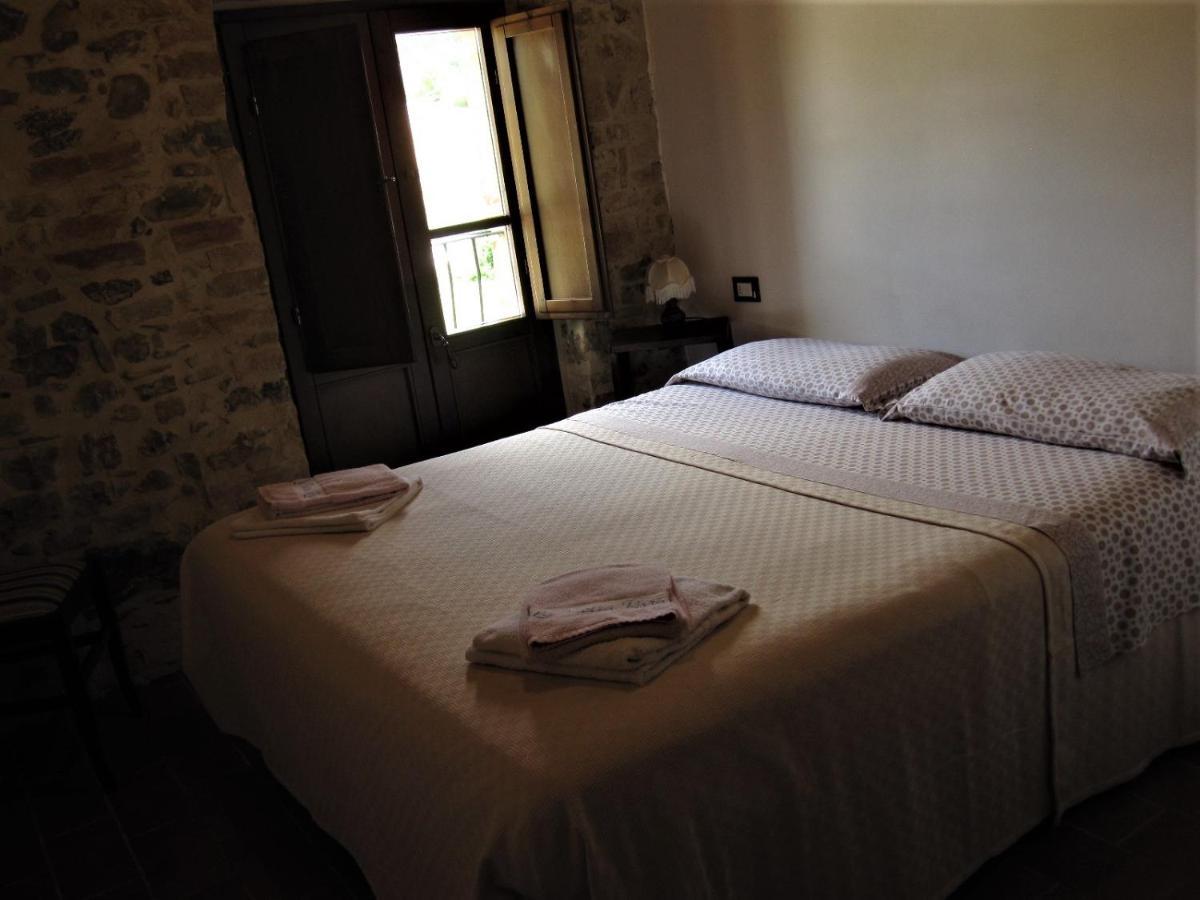 La Pietra Rara B&B Montone  Exterior foto